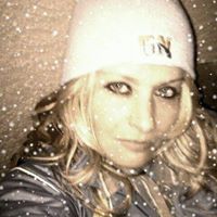 Jessica Downes Photo 5