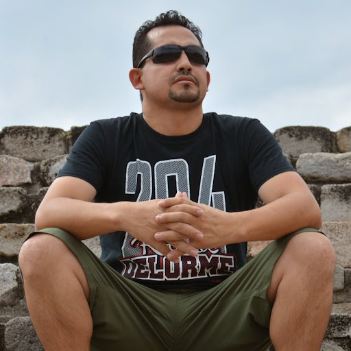 Eddie Guzman Photo 8