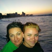 Elizabeth Hampe Photo 2