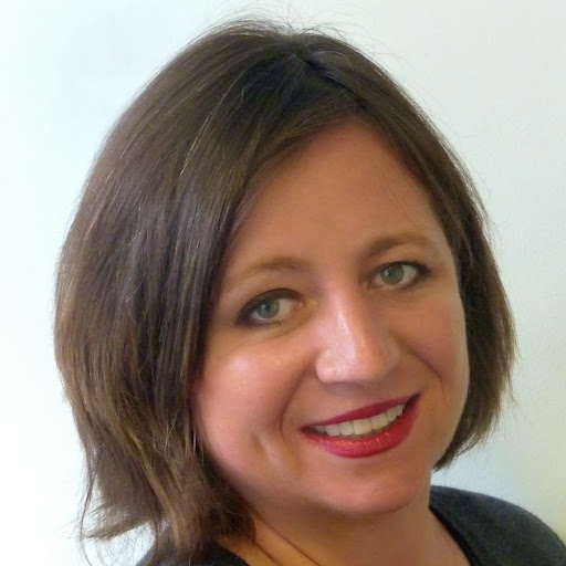 Rachel O'Connell Photo 12