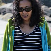 Gina Clements Photo 23