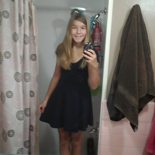 Bridget King Photo 32