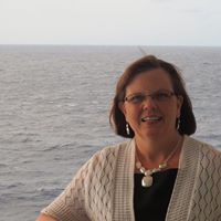 Vicky Mcdaniel Photo 15