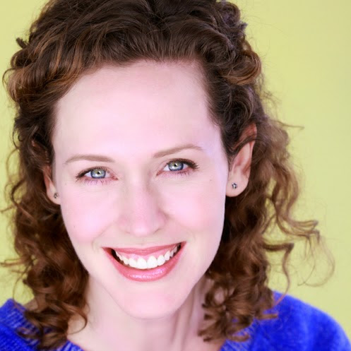 Julia Decker Photo 15