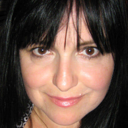Laurie Carr Photo 9