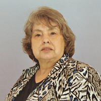 Linda Skinner Photo 13