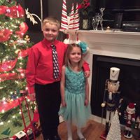 Julie Churchill Photo 26