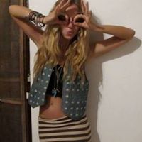 Faith Henderson Photo 7