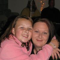 Michelle Groves Photo 39