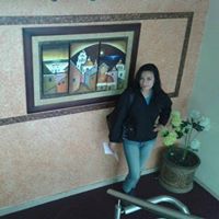 Jacqueline Illescas Photo 6