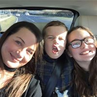 Stephanie Sampson Photo 22