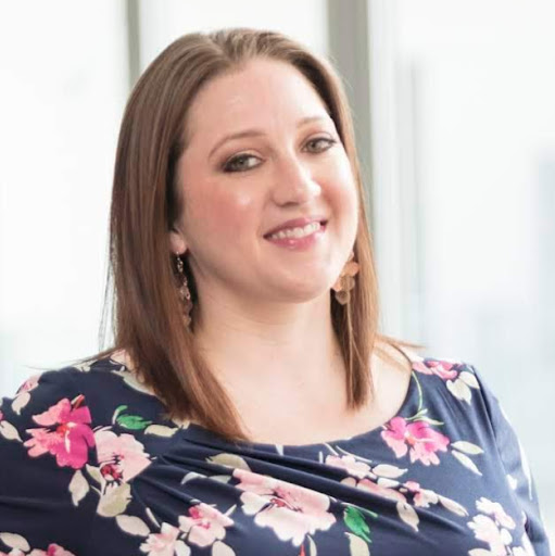 Elizabeth Bastian Photo 6