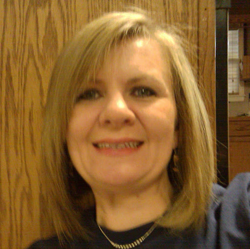 Teresa Holland Photo 17