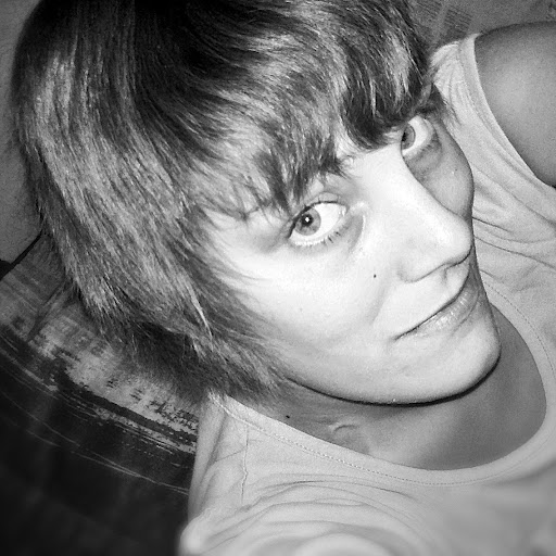Cindy Petit Photo 18