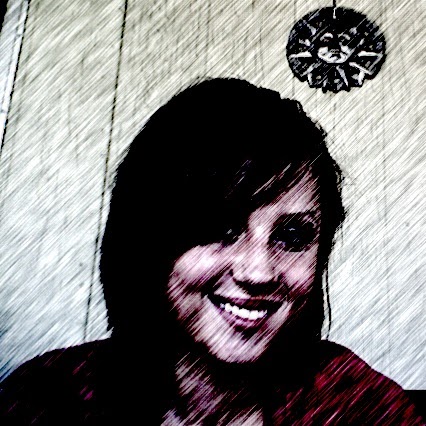 Alyssa Farrell Photo 10