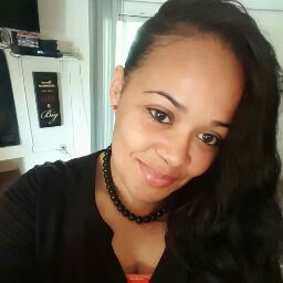 Candice Jones Photo 20