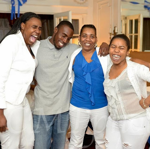 Diane Walker Photo 40