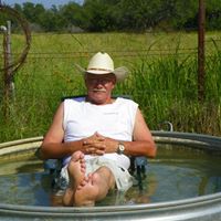 Louis Evans Photo 25