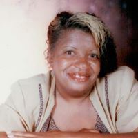 Theresa Tanner Photo 7