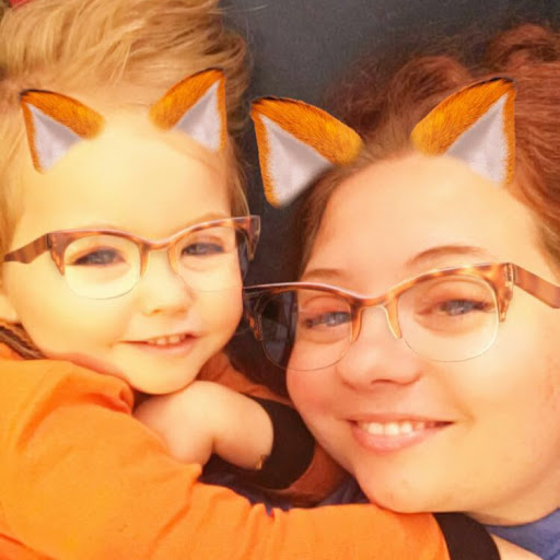 Katie Simmons Photo 28