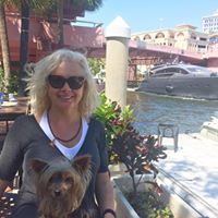 Julia Delaney Photo 29