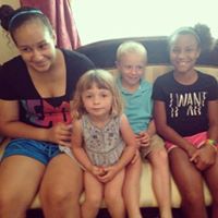 Frances Hutchinson Photo 15