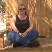 Pamela Dickey Photo 13