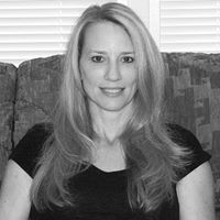 Julie Hampton Photo 12