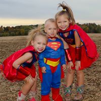 Joan Garrett Photo 16