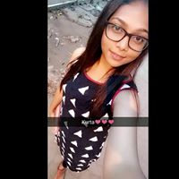 Samantha Laughlin Photo 6