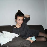 Julie Chu Photo 27