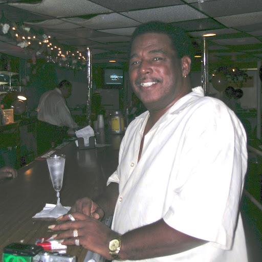 Willie Reeves Photo 7