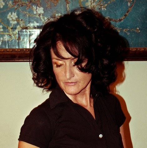 Suzanne Rose Photo 21