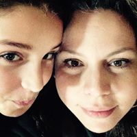 Irene Flores Photo 7