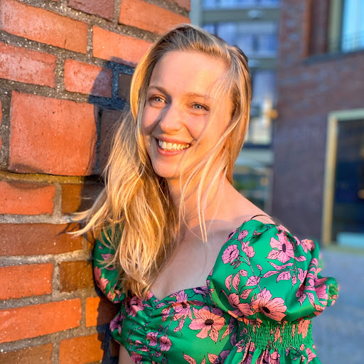 Julia Dawson Photo 23 Julia Dawson Photo 23