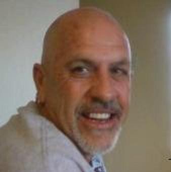Robert Beck Photo 58