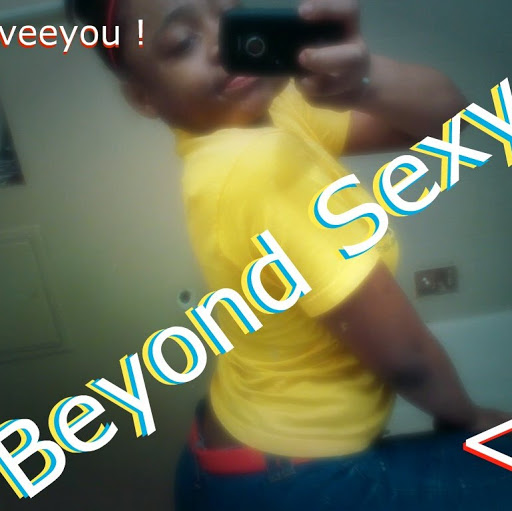 Sharon Howell Photo 34