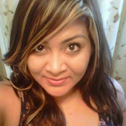 Elizabeth Rivas Photo 23