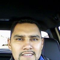Eli Flores Photo 19