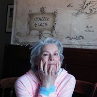 Jennifer Kahn Photo 20