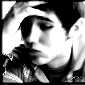 Roberto Robles Photo 22