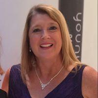 Kelly Vaughan Photo 14