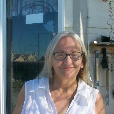 Catherine Winters Photo 16