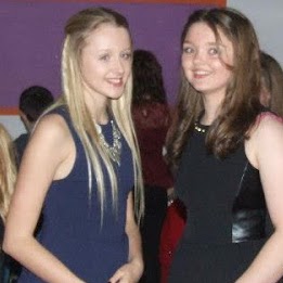 Rebecca Peek Photo 6