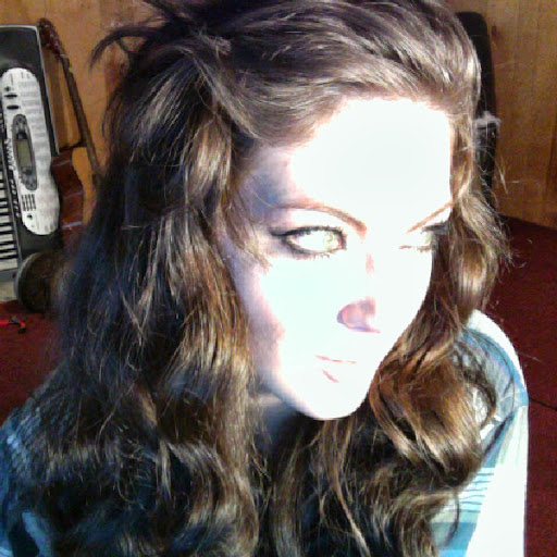 Elizabeth Wolf Photo 30