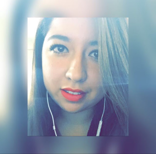Adriana Sevilla Photo 19
