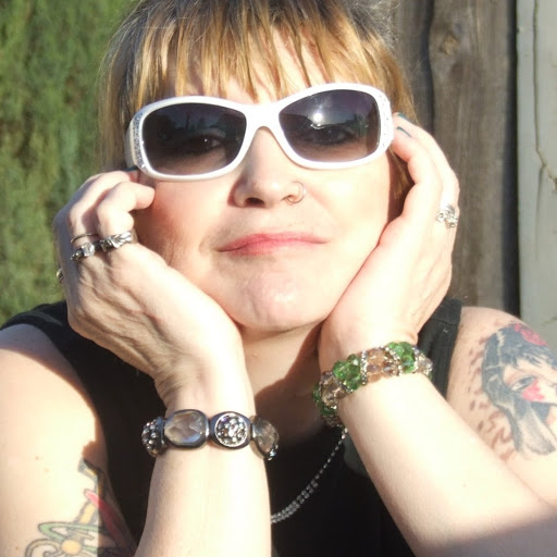 Cynthia Hanson Photo 36