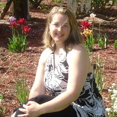 Victoria Hooper Photo 22