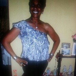 Cynthia Lowery Photo 16