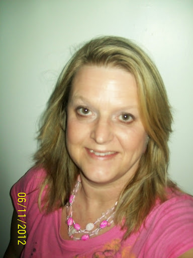 Carol Lott Photo 33